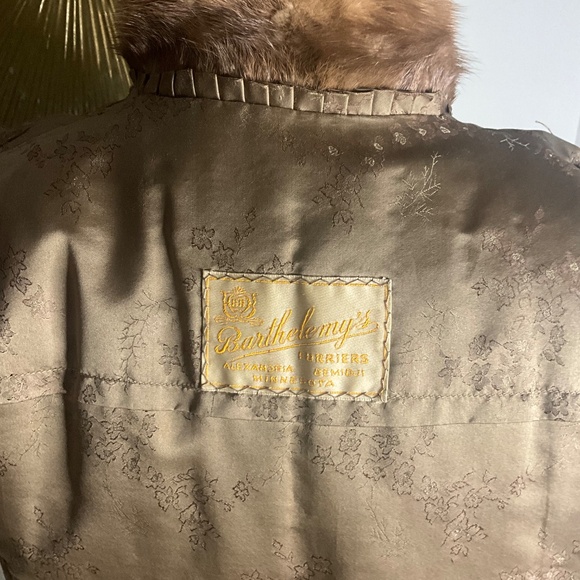 **Vintage Mink Fur Jacket** - Picture 5 of 7